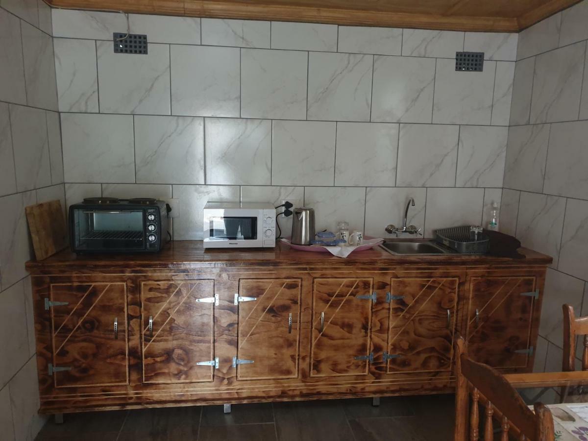 100 On Girvan Apartamento *